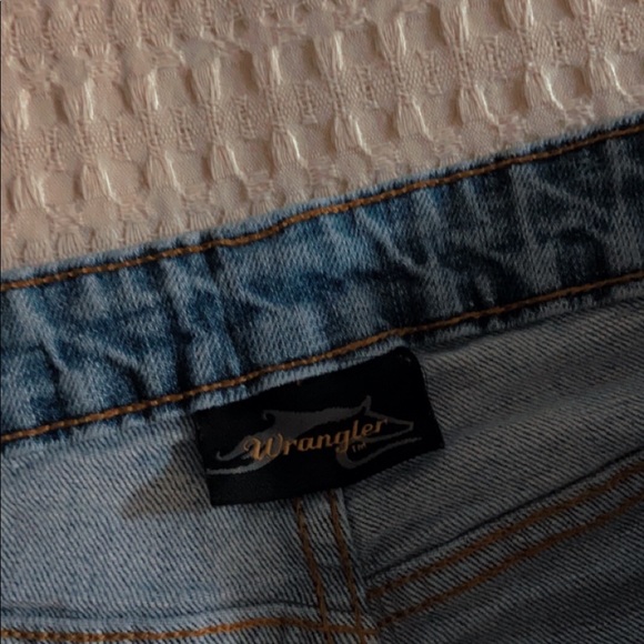 Cowgirl Wrangler Jeans - Picture 4 of 6